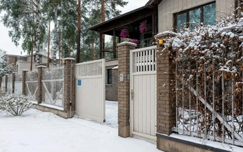 Как ухаживать за откатными воротами зимой