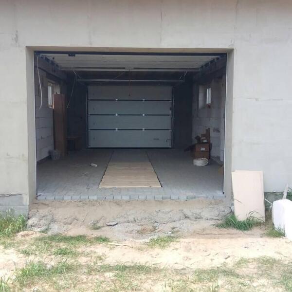 Установка секционных ворот цвет RAL7016 Серый антрацит