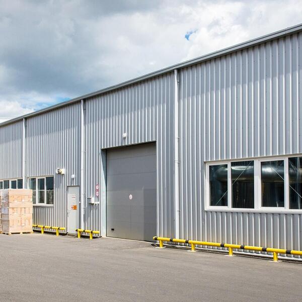 Промышленные ворота цвет RAL9006 Серебристый