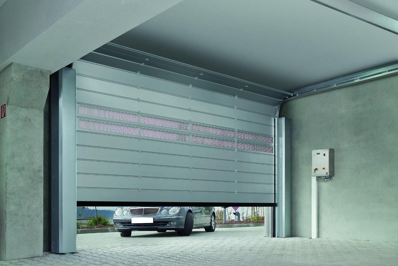 Секционные скоростные ворота